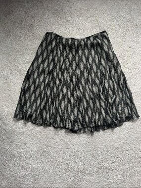 Jones New York Black and Cream Patterned Skater Skirt